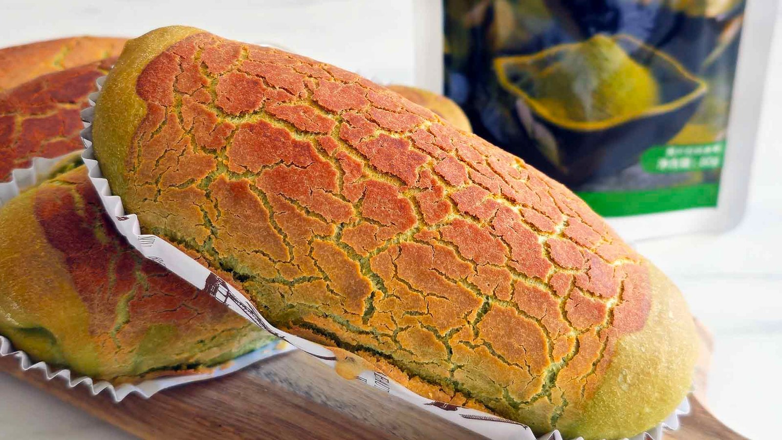 Matcha Crusty Bread Rolls