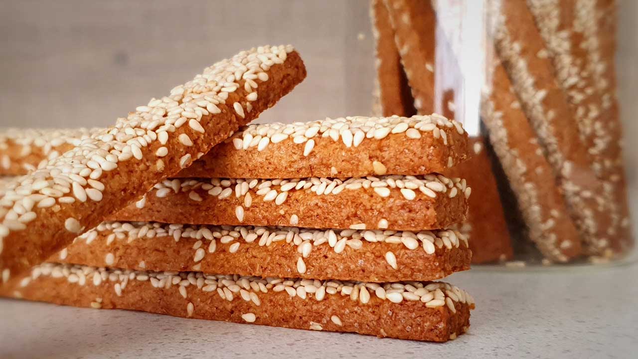 Wholewheat Sesame Biscuit Bars